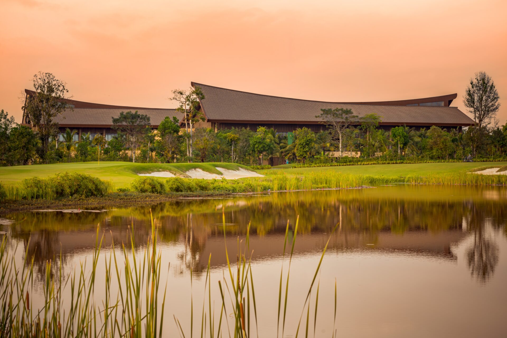 Club House Vung Bau